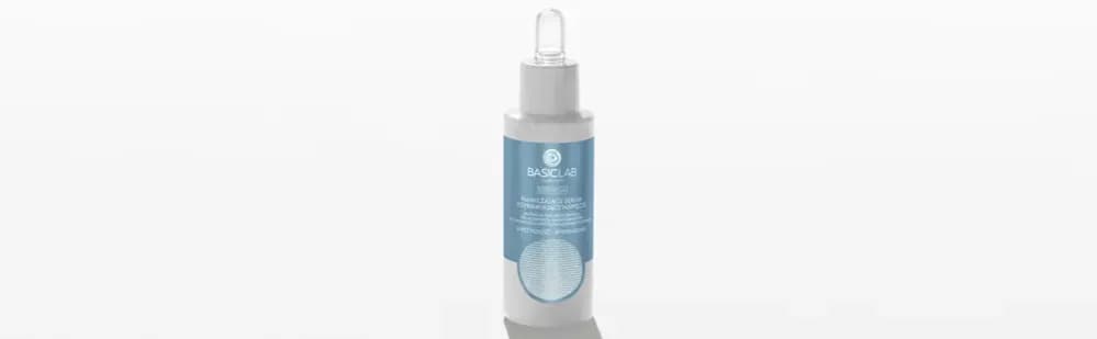 Jak używać serum z kwasem hialuronowym, aby maksymalizować nawilżenie?