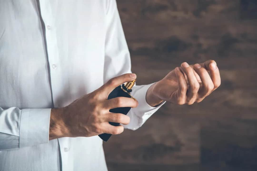 Jakie perfumy męskie wybrać, aby zachwycić każdego? Przewodnik po zapachach